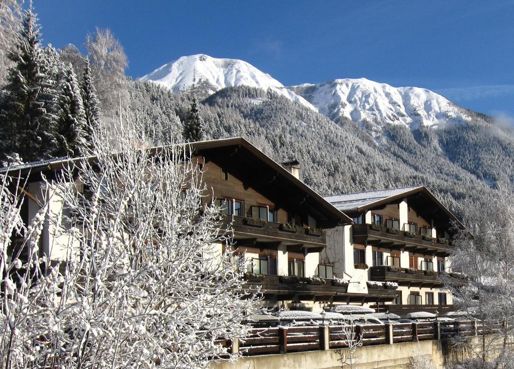 Ferienland Stubai Aparthotel Fulpmes Luaran gambar
